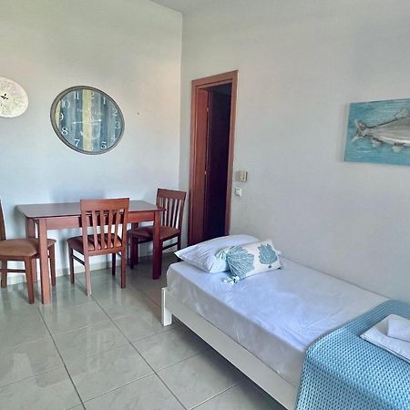 Four S Apartments Mykonos Town Экстерьер фото
