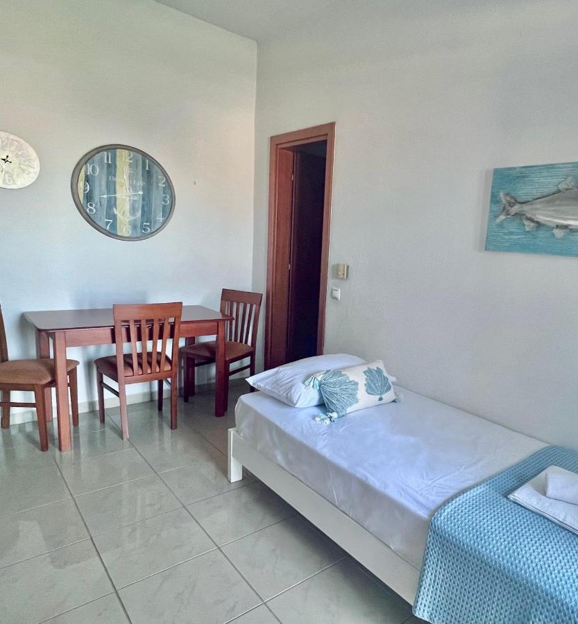 Four S Apartments Mykonos Town Экстерьер фото